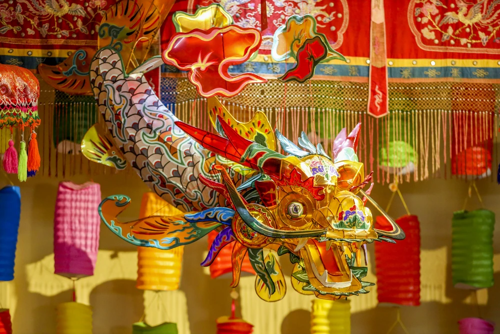 đèn trung thu (2).jpg