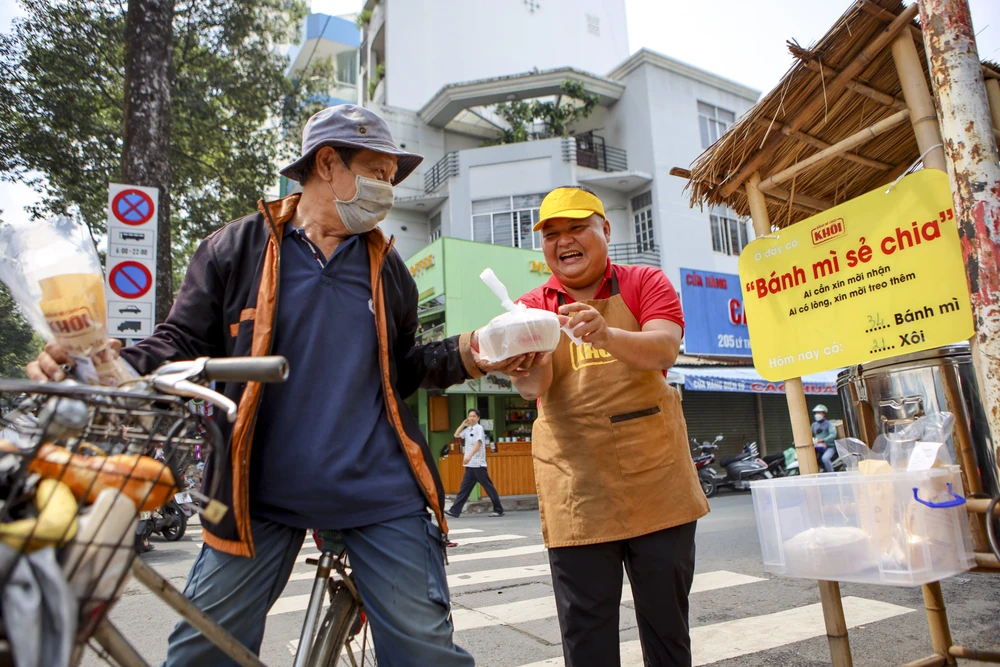 Bánh mì treo (33).jpg