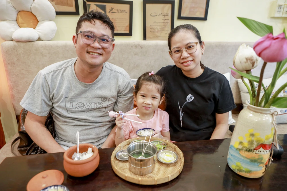 Bữa ăn tí hon (12).jpg