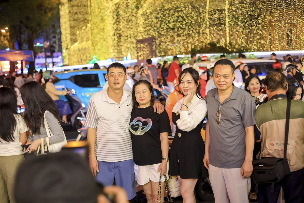 Nha tho Duc Ba Sai Gon (5).jpg