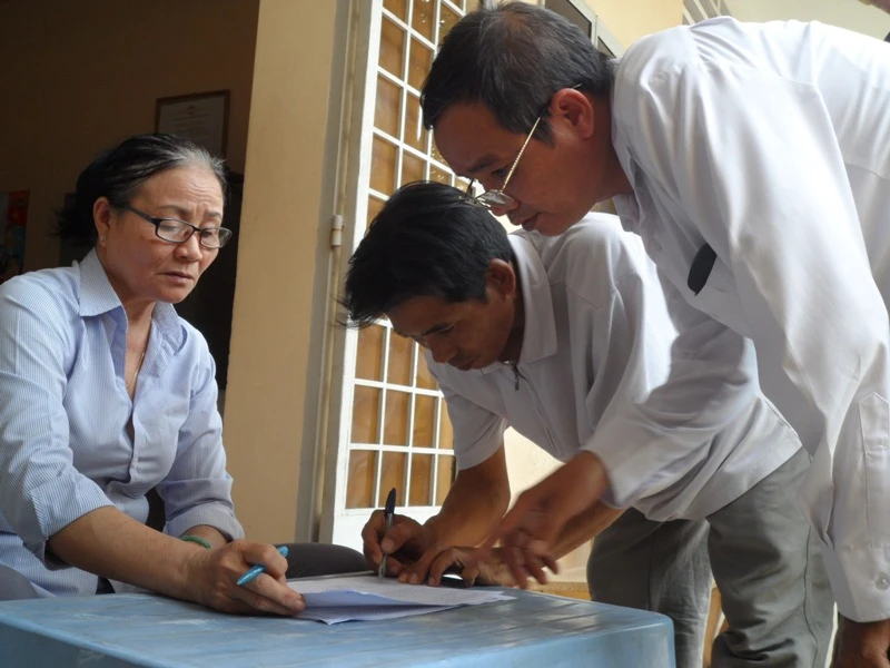 'Thêm 1 kí gạo, cân đường là chúng tôi bớt đi một nỗi lo Tết' ảnh 6