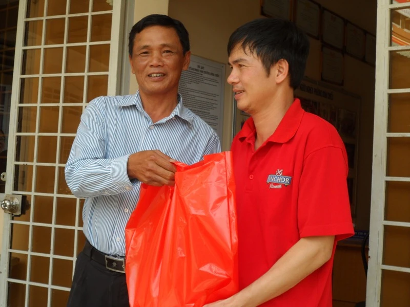 'Thêm 1 kí gạo, cân đường là chúng tôi bớt đi một nỗi lo Tết' ảnh 5