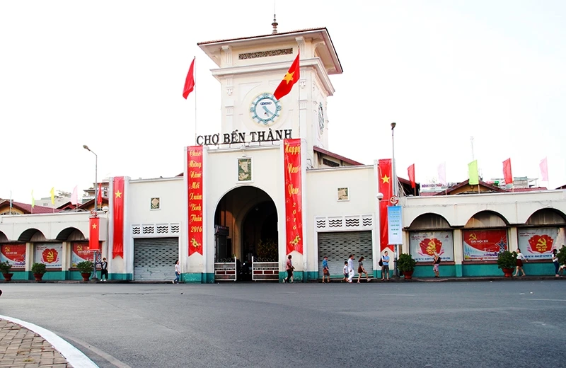 Phố Sài Gòn lãng mạn ngày đầu năm ảnh 18