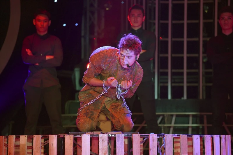 Khán giả rưng rưng khi Đỗ Duy Nam hóa rocker Trần Lập ảnh 9