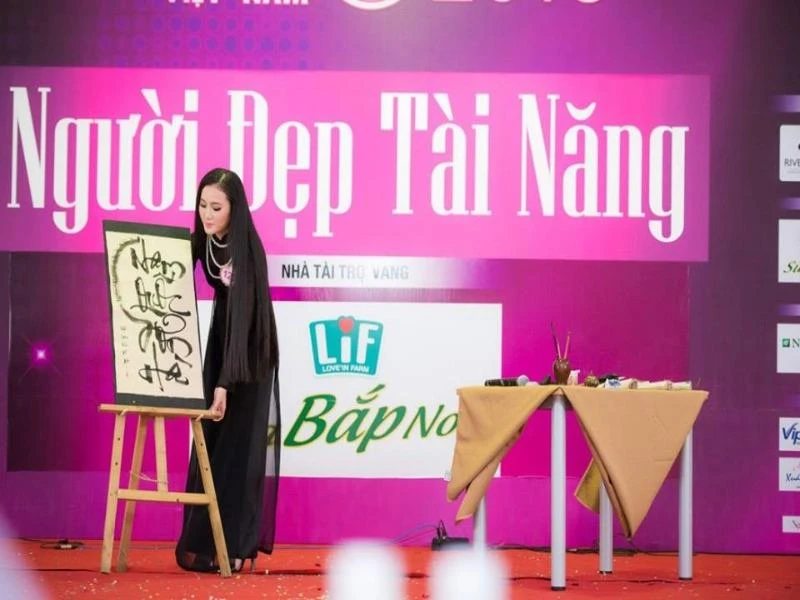 Hoàng Thị Quỳnh Loan