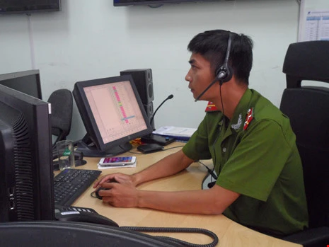 Đường dây nóng 114 “ngập” trong hơn 1.000 cuộc gọi ảnh 1