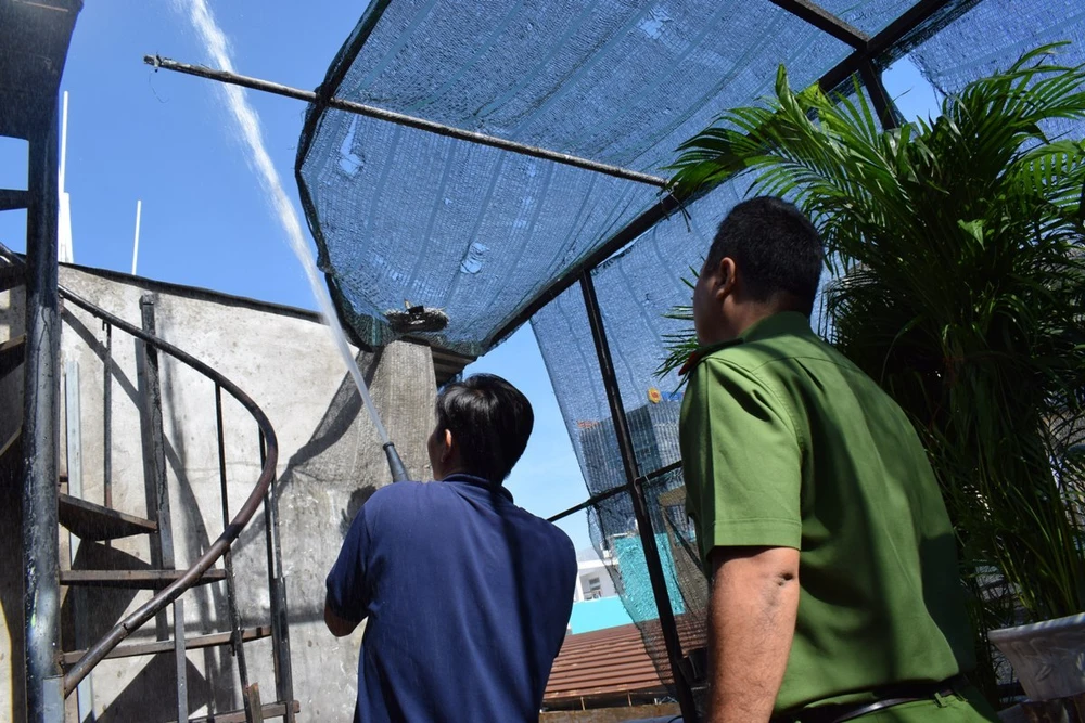 “Chuông lắp ngoài hành lang, khi cháy ai nghe mà chạy?“ ảnh 7