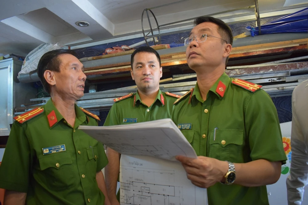 “Chuông lắp ngoài hành lang, khi cháy ai nghe mà chạy?“ ảnh 12