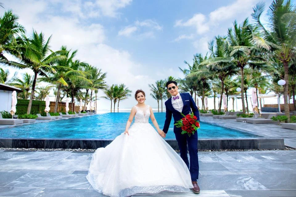 Hot boy trà sữa tung ảnh cưới lung linh với vợ Mập ảnh 16