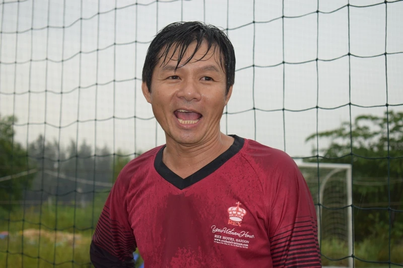 tranh tài bóng đá