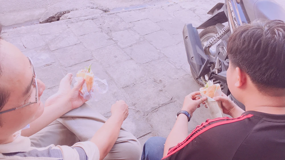 Nữ du khách bị giật đồ ở Q1: 'Công an VN rất giỏi!' ảnh 4