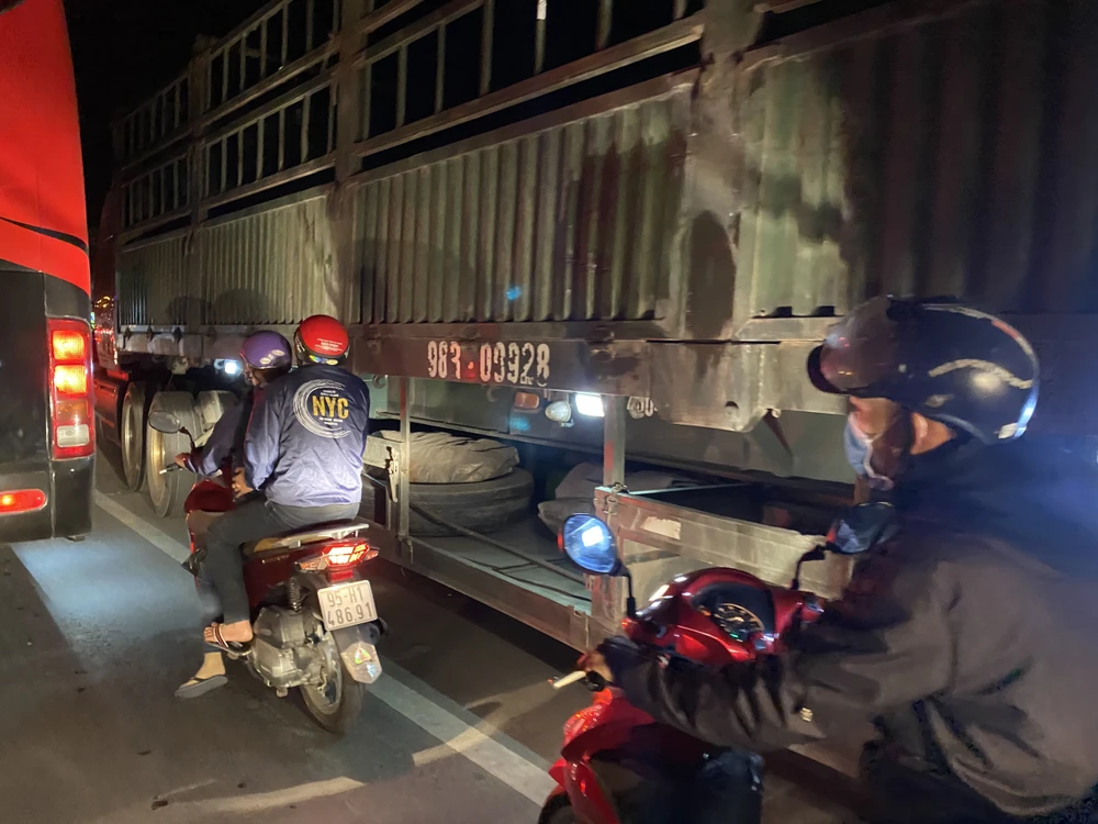 ket-xe-mien-tay-8_fngp