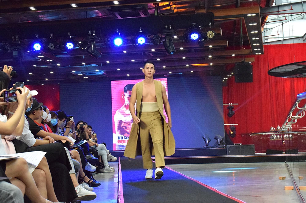 Cận cảnh những bóng hồng khuấy đảo phim ‘Võ sinh đại chiến’ ảnh 4