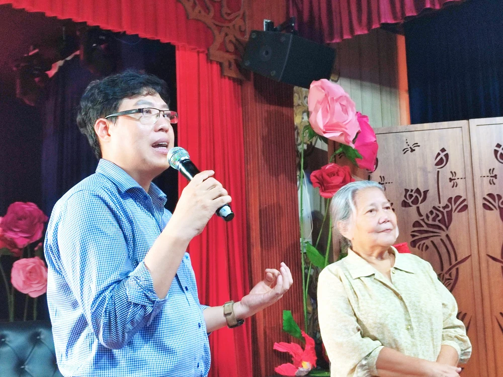 Đạo diễn Thanh Hiệp: ‘Tôi thấy tiếc cho NSƯT Lê Thiện, NSƯT Thanh Nguyệt’ ảnh 1