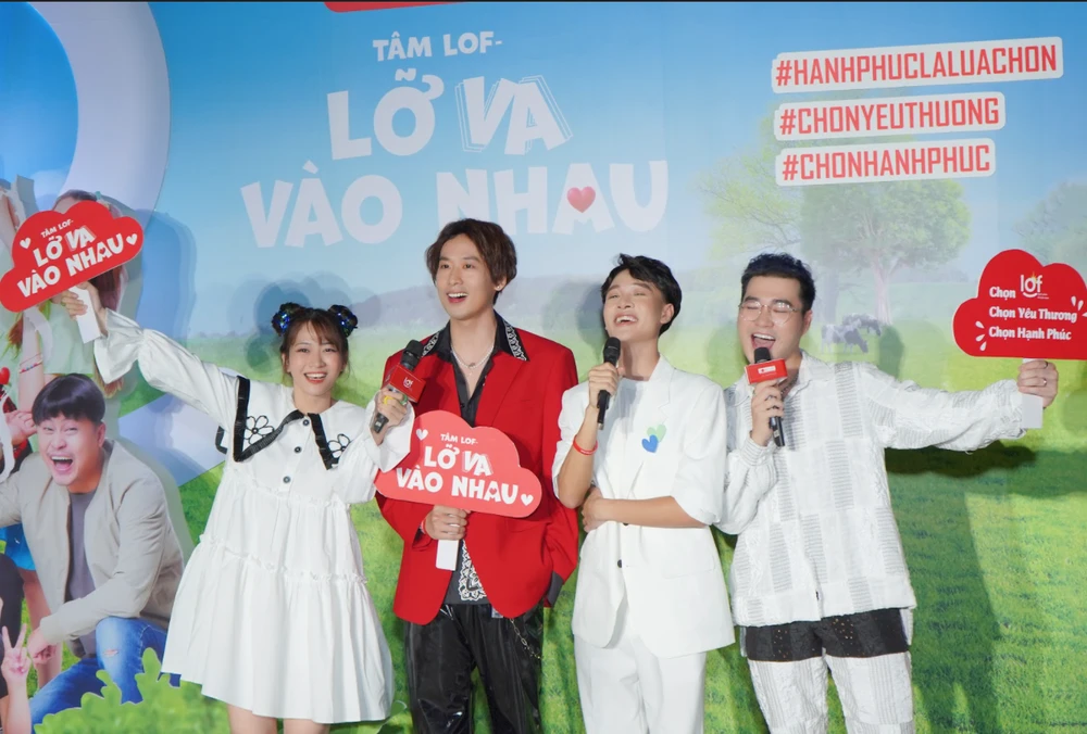 Tuấn Trần và dàn sao giao lưu tại lễ ra mắt‘Tâm Lof – Lỡ va vào nhau’