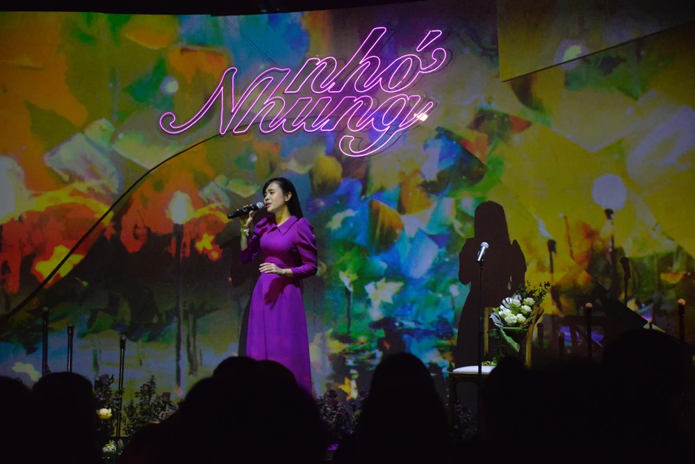 Quỳnh Trang con nuôi nghệ sĩ Phi Nhung