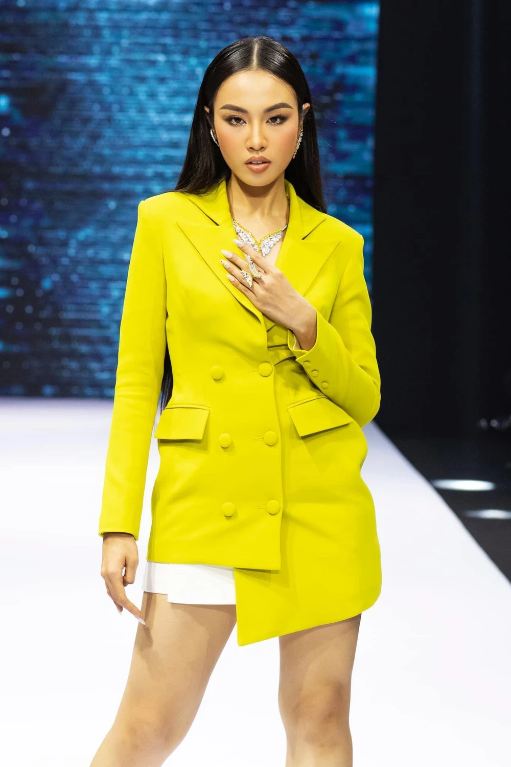 Huỳnh Phạm Thuỷ Tiên