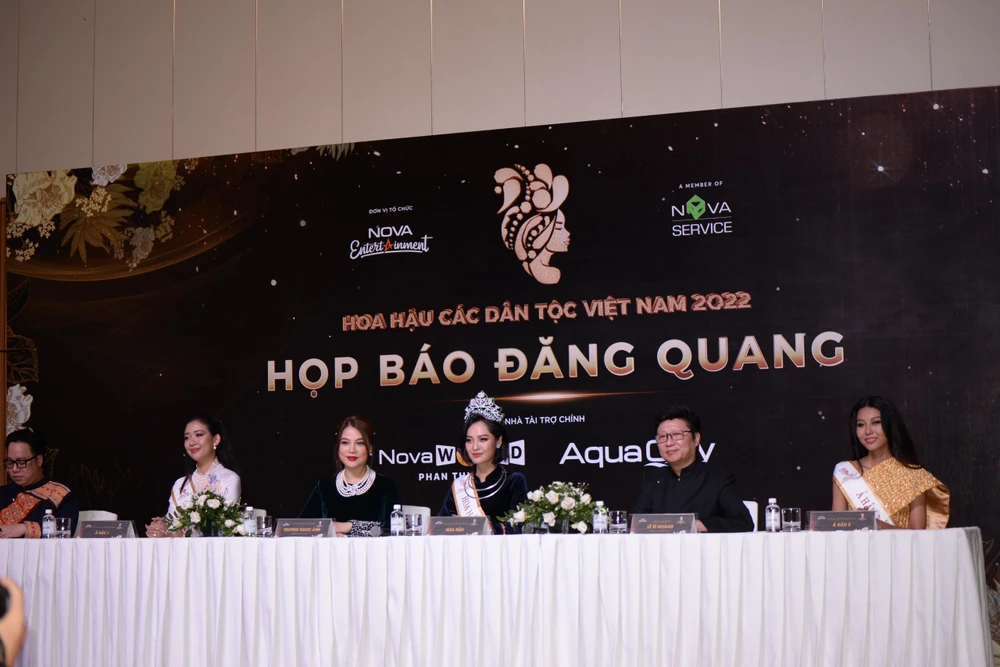 Họp báo đăng quang Hoa hậu các dân tộc Việt Nam 2022.