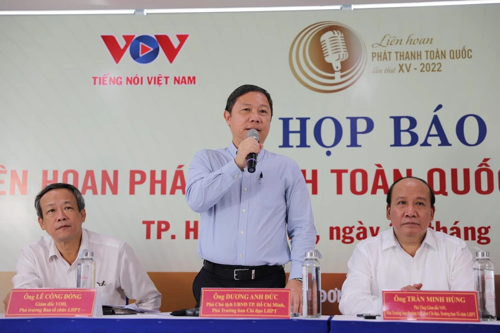 Phó Chủ tịch UBND TP.HCM Dương Anh Đức chia sẻ tại cuộc họp báo. Ảnh: VT