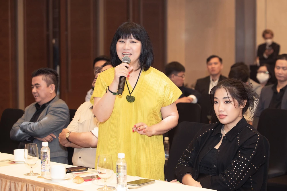 Jimmii Nguyễn và đêm nhạc 'Triệu lời tri ân' kỷ niệm 30 năm ca hát ảnh 4 Jimmii Nguyễn và đêm nhạc 'Triệu lời tri ân' kỷ niệm 30 năm ca hát ảnh 4