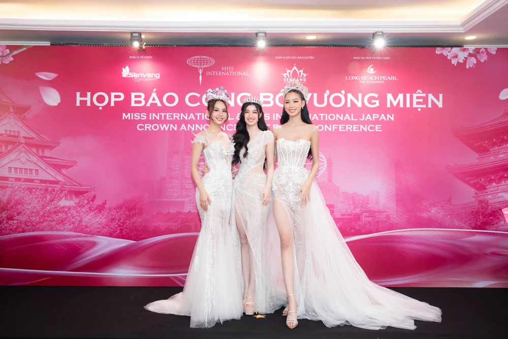 Hoa hậu Bảo Ngọc, Hoa hậu Mai Phương và á hậu Phương Nhi. Ảnh: PT