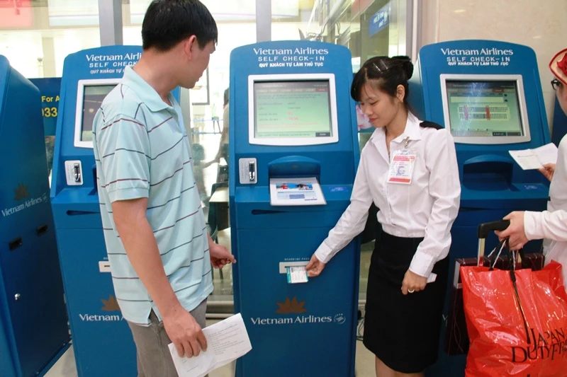 Cách hoàn thành sớm thủ tục ở sân bay Tân Sơn Nhất ảnh 3