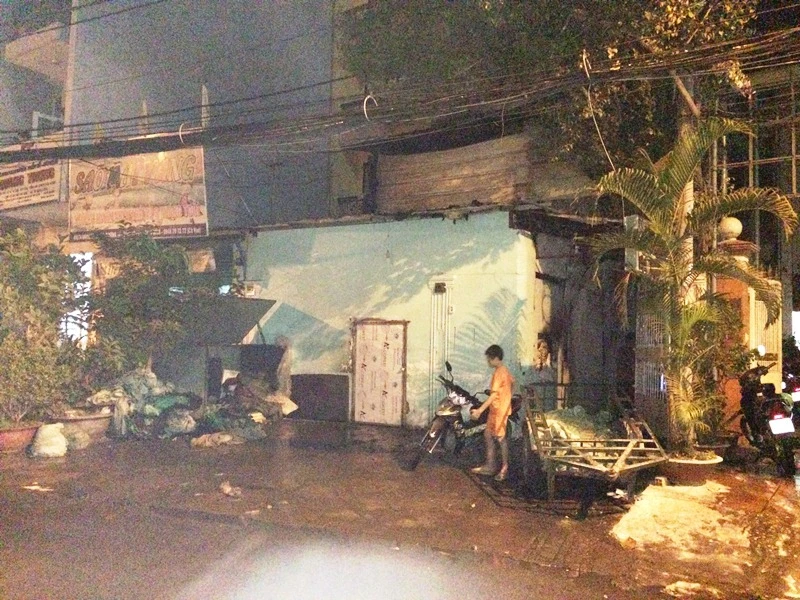 Tiệm nước đá ở trung tâm Sài Gòn cháy nổ như pháo hoa ảnh 2