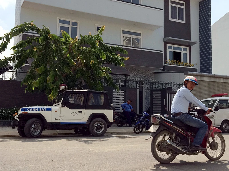 Trộm đột nhập biệt thự của nghệ sĩ Kim Tử Long lấy vàng tiền