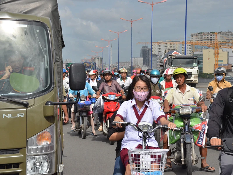 Vụ việc khiến giao thông khu vực ùn ứ nhẹ