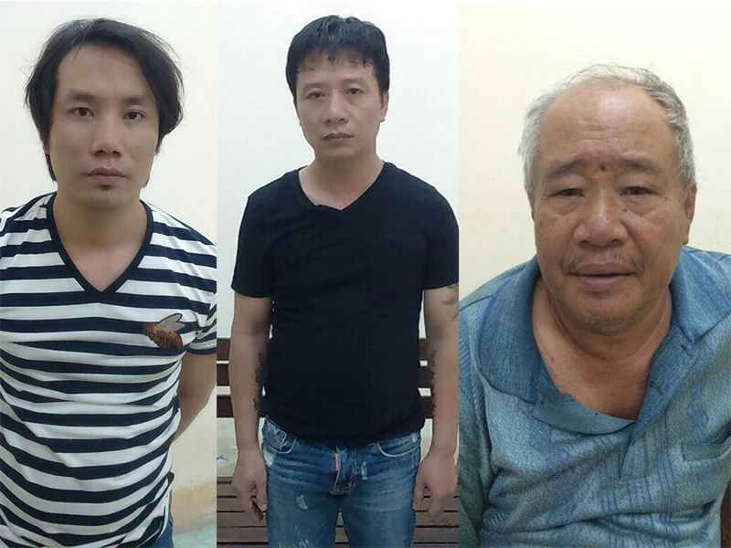 Luật, Dũng và Cảnh (từ Trái qua) bị công an bắt giữ để điều tra.