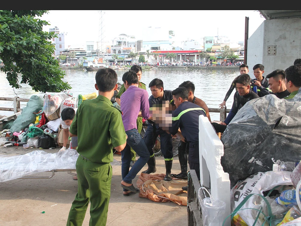 'Người nhái' lặn kênh Tẻ 3 giờ tìm cô gái đuối nước ảnh 2