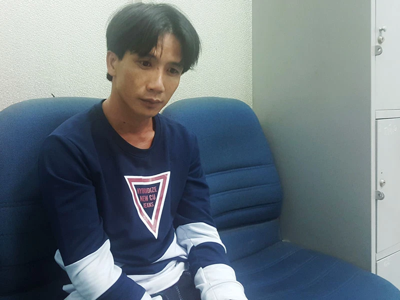 Nữa khai nhận do tức giận nên bắt cóc con người tình đem cho người khác làm con nuôi.