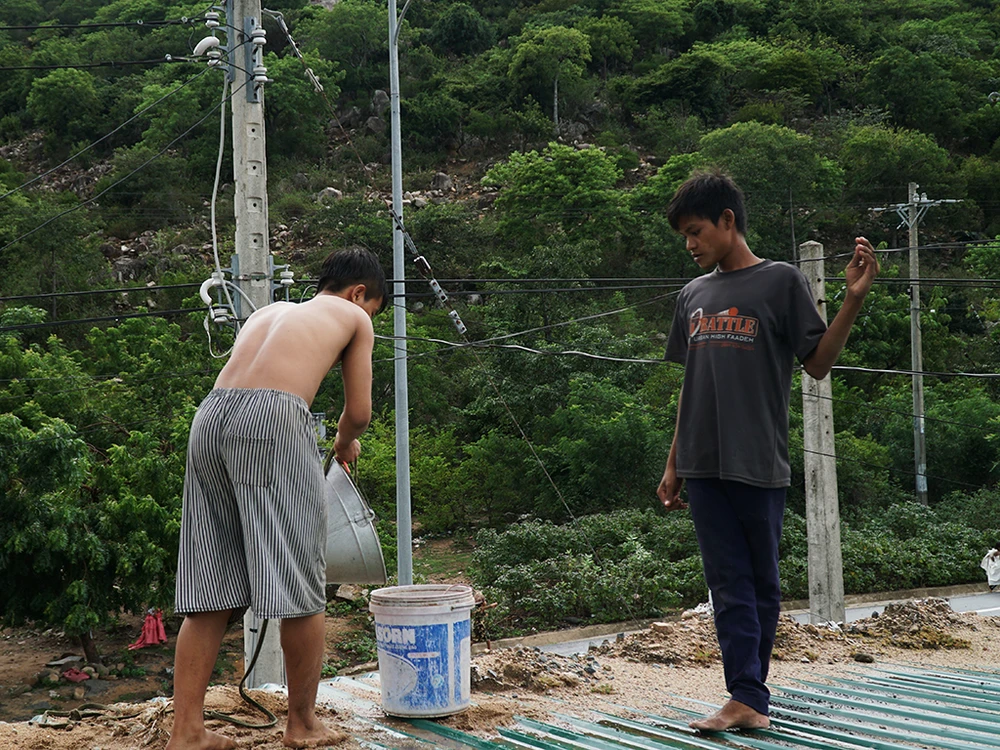 Ninh Thuận: Huy động toàn lực ứng phó bão Damrey ảnh 2 Ninh Thuận: Huy động toàn lực ứng phó bão Damrey ảnh 2