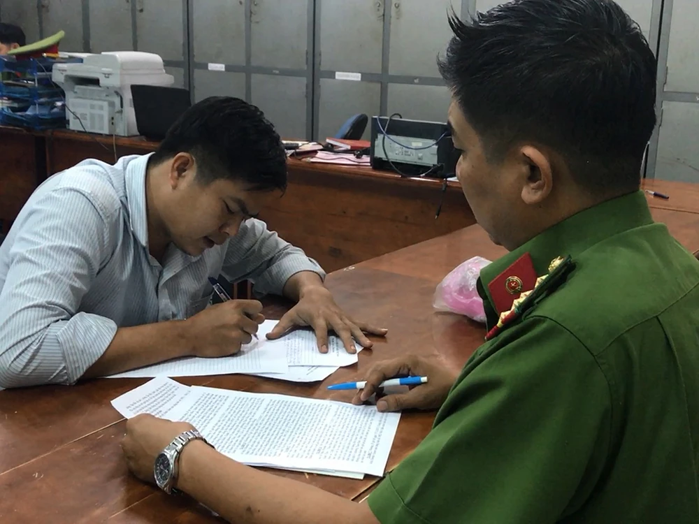 Bảo vệ chuyên cướp giật tại khu Thảo Điền ảnh 1