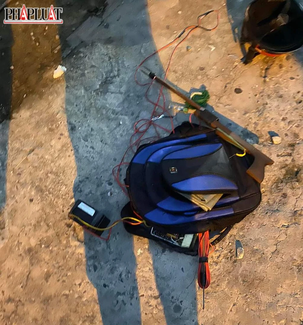 Tang vật cũng được đưa về trụ sở Công an xã Hòa Phú. Ảnh: NT