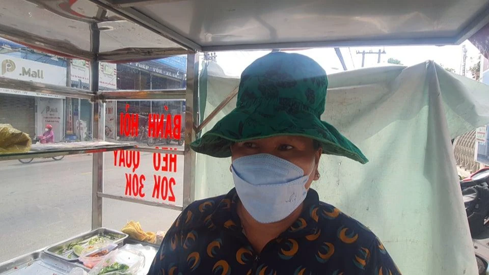 Người phụ nữ cho biết đây là tài sản tích cóp nhiều năm trời để lo cho con. Ảnh: HT