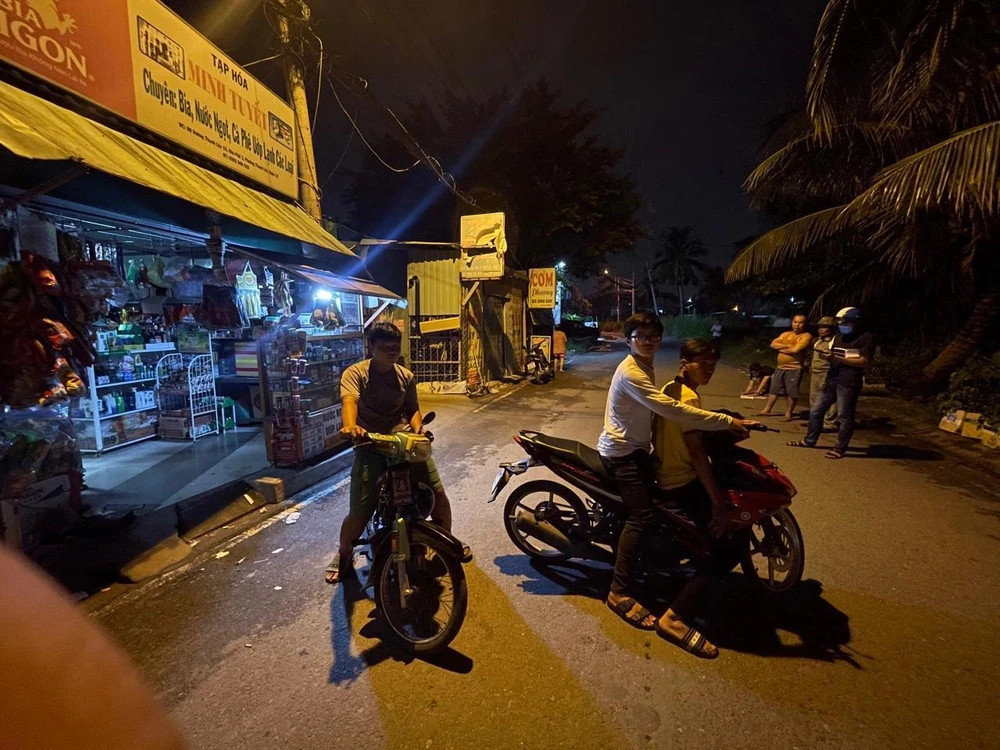 Cả hai cướp xe máy của nạn nhân rồi mang bán thì bị bắt. Ảnh: CA