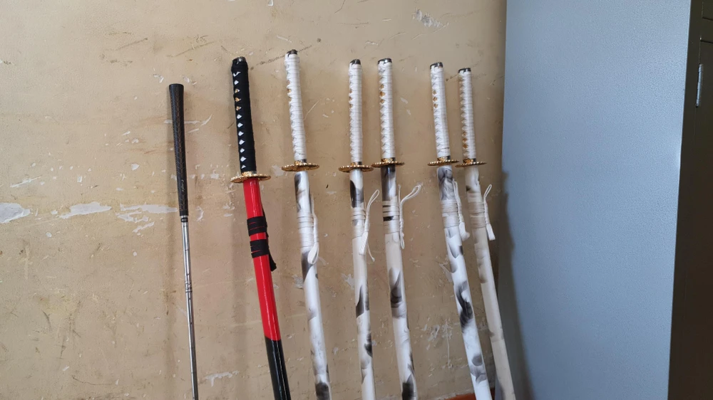 Hung khí bị công an thu giữ. Ảnh: NT