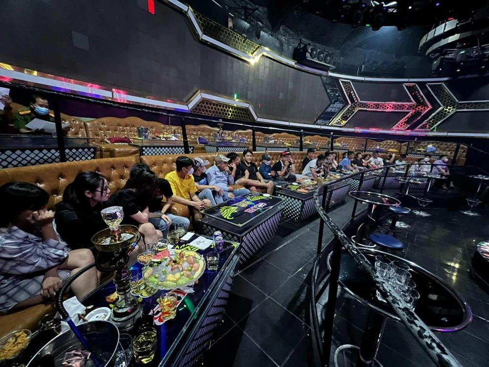 Đây là lần thứ hai quán bar này có vi phạm về việc để khách sử dụng ma túy. Ảnh: CA