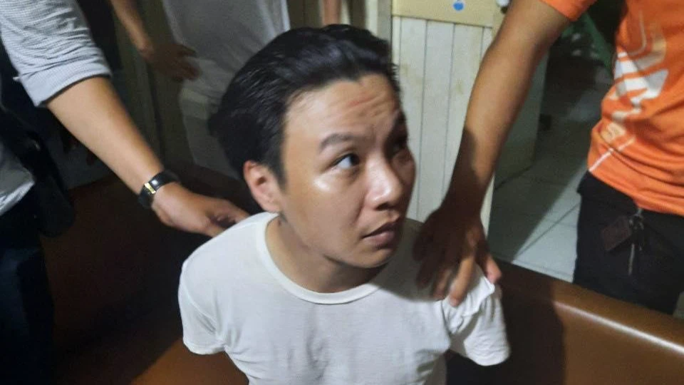 Danh nhanh chóng bị Công an huyện Bình Chánh và Phòng CSHS bắt. Ảnh: CA