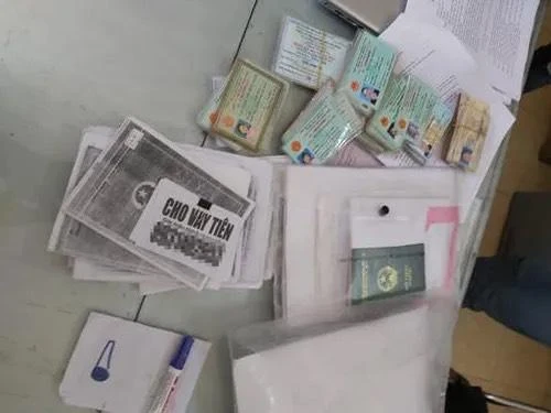 Tang vật bị công an thu giữ. Ảnh: CA