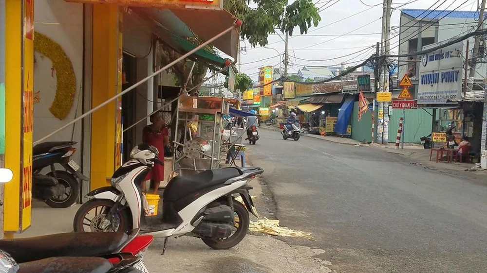 Tiệm vàng nơi xảy ra vụ việc trên địa bàn xã Xuân Thới Đông. Ảnh: HT