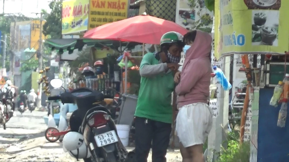 Ông Thành từng sàm sỡ một thiếu nữ chưa đủ 17 tuổi ngay trên đường, giữa ban ngày. Ảnh: YÊN TÂN