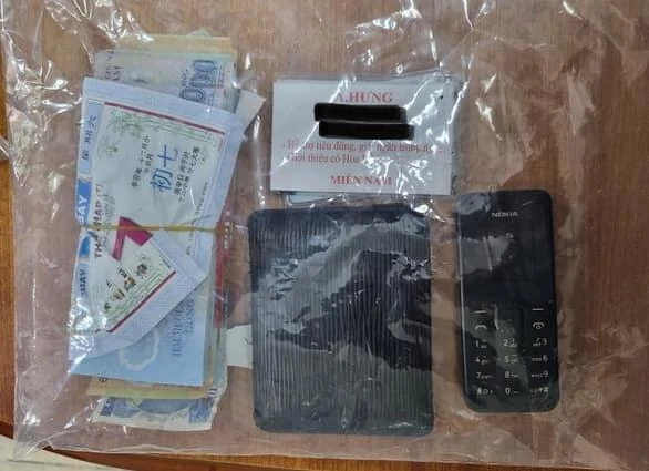 Tang vật bị công an thu giữ. Ảnh: CA