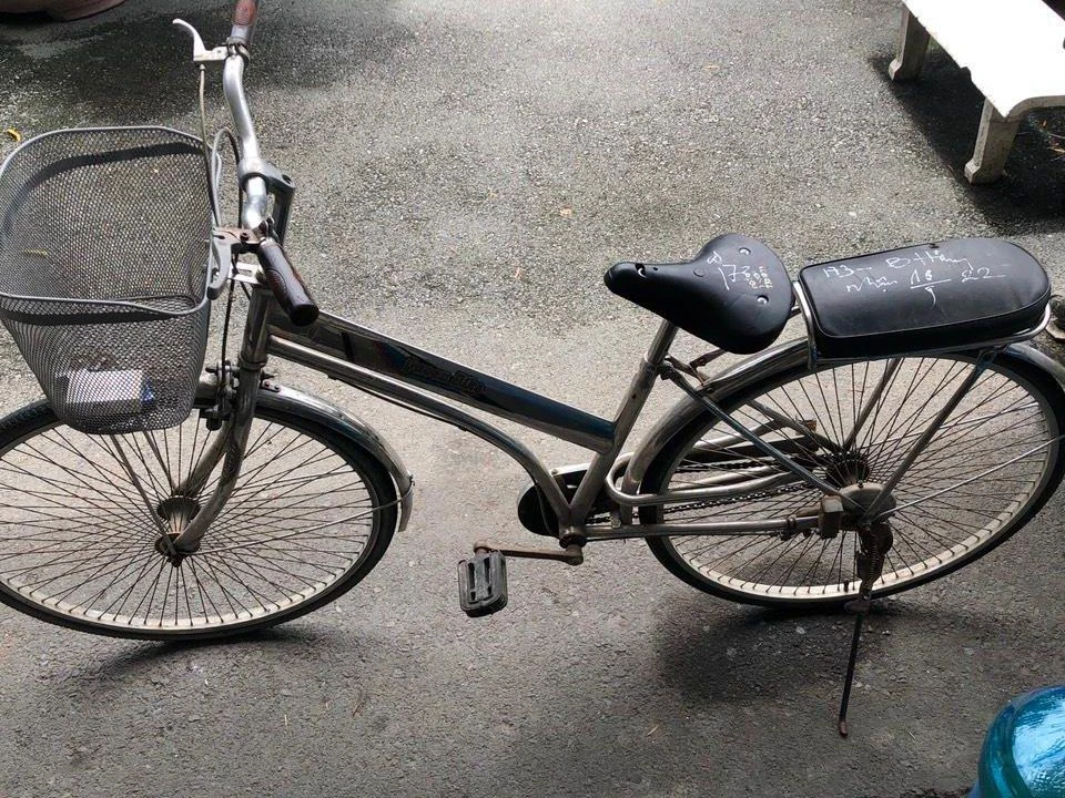 Chiếc xe đạp mà Bình sử dụng để đi ăn trộm. Ảnh: CA