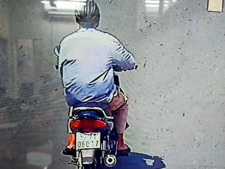 Công an lần theo hình ảnh, bắt được ông Tùng sau khi trộm cắp tài sản ở cửa hàng nệm. Ảnh: CA