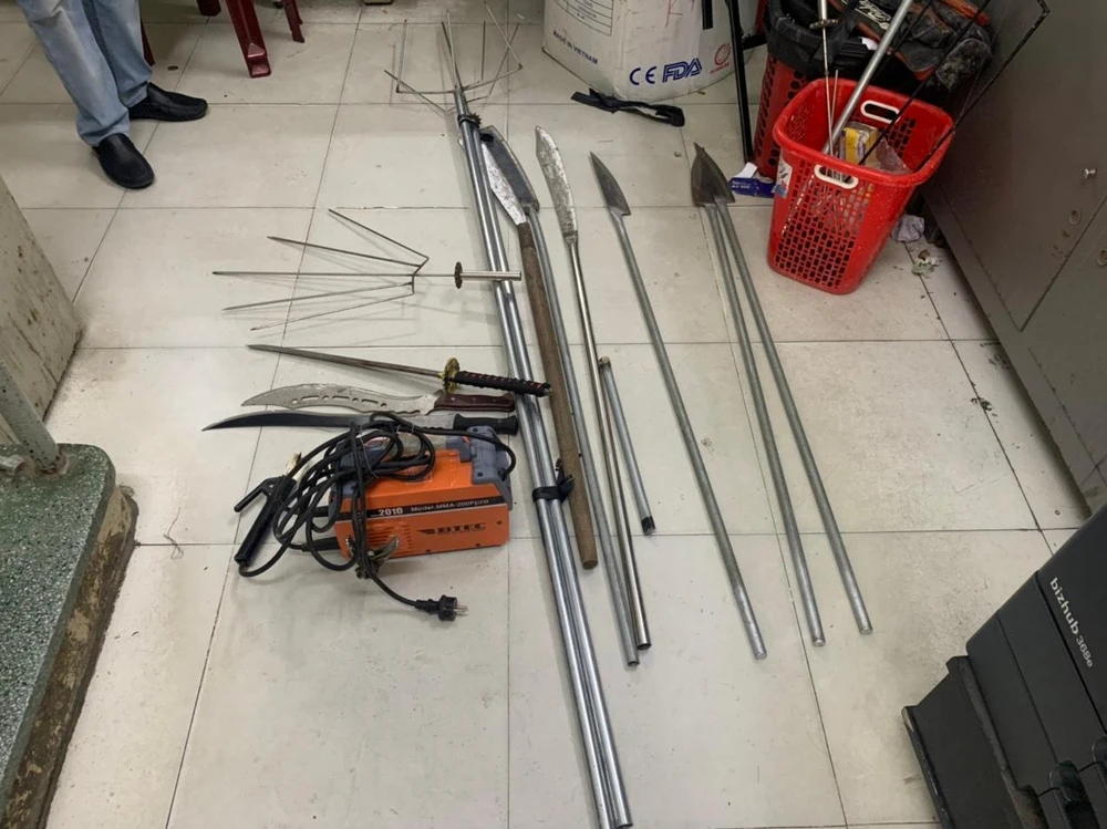 Tang vật bị công an thu giữ. Ảnh: CA