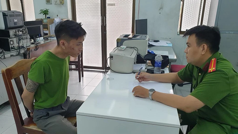 phóng viên bị cướp giật ở quận 12