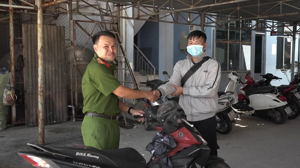 cong-an-cu-chi-bat-bang-trom-xe-nha-tro