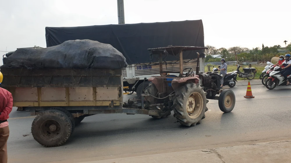 va-cham-may-cay-keo-ro-mooc-nguoi-dan-ong-bi-can-chet-phan-van-hon